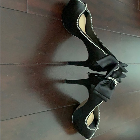 Le Soir Pour La Victoire Satin heels - Picture 2 of 6